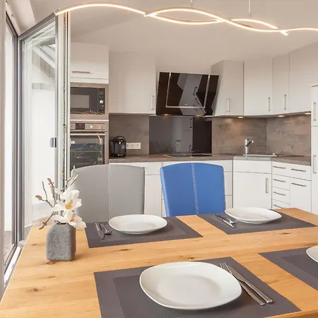 Penthouse Sea Spirit *
